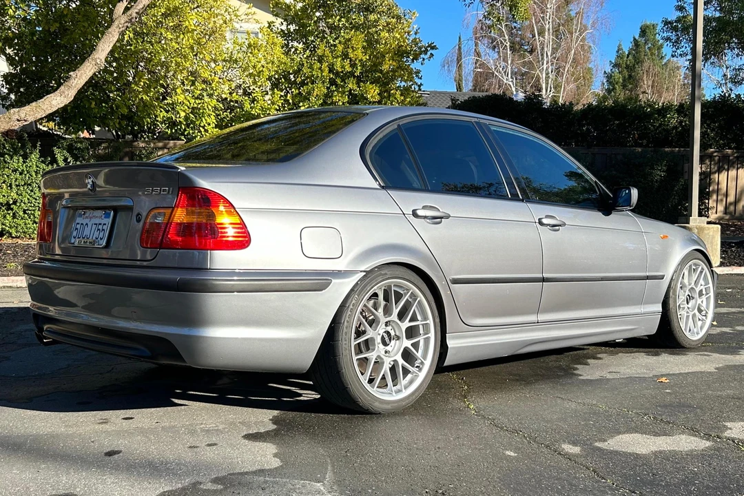 2003 BMW E46 330i & 330Ci - Image 4 of 31