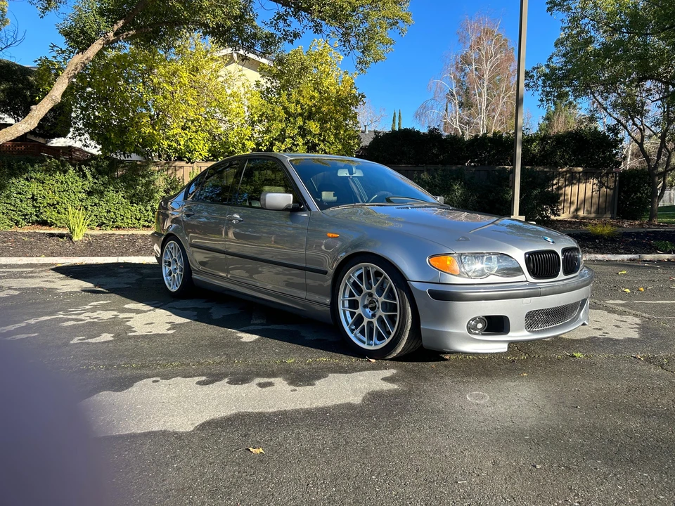 2003 BMW E46 330i & 330Ci - Image 10 of 31