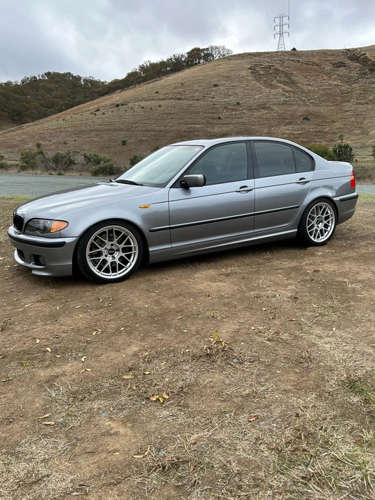 2003 BMW E46 330i & 330Ci - Image 13 of 31