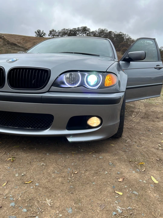 2003 BMW E46 330i & 330Ci - Image 19 of 31