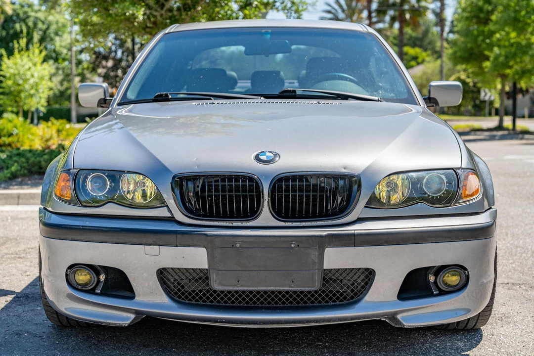 2003 BMW E46 330i & 330Ci - Image 2 of 31