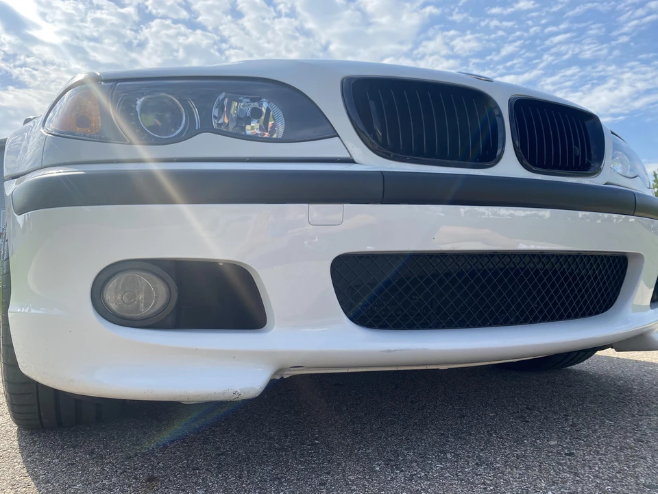 2003 BMW E46 330i & 330Ci - Image 26 of 31