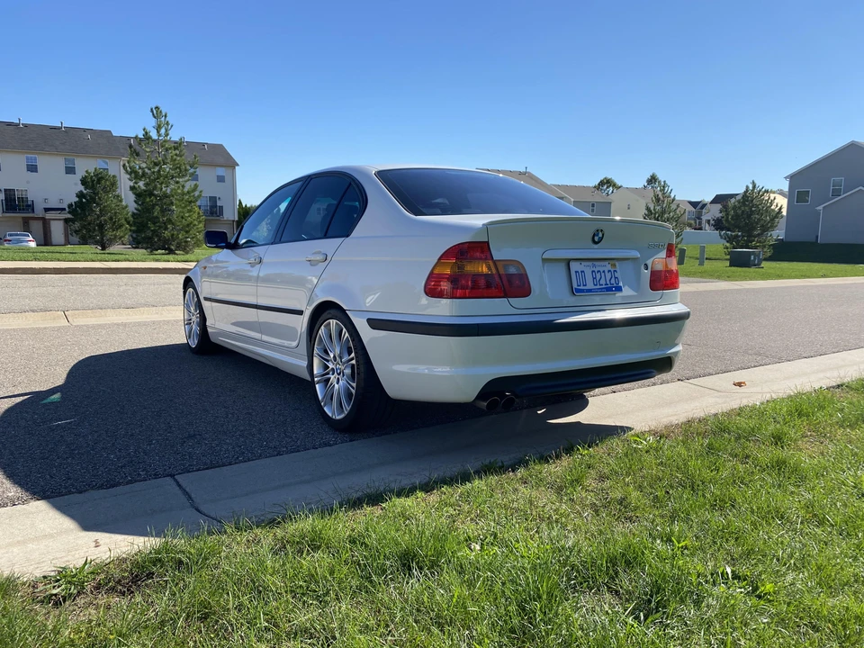 2003 BMW E46 330i & 330Ci - Image 14 of 31