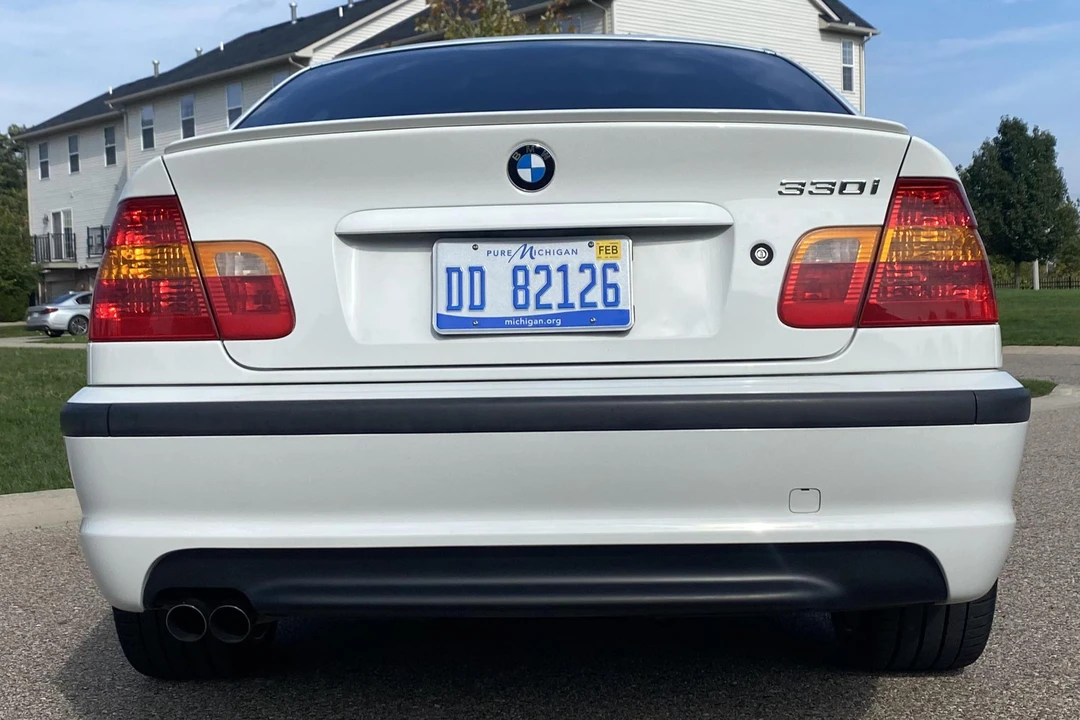 2003 BMW E46 330i & 330Ci - Image 5 of 31