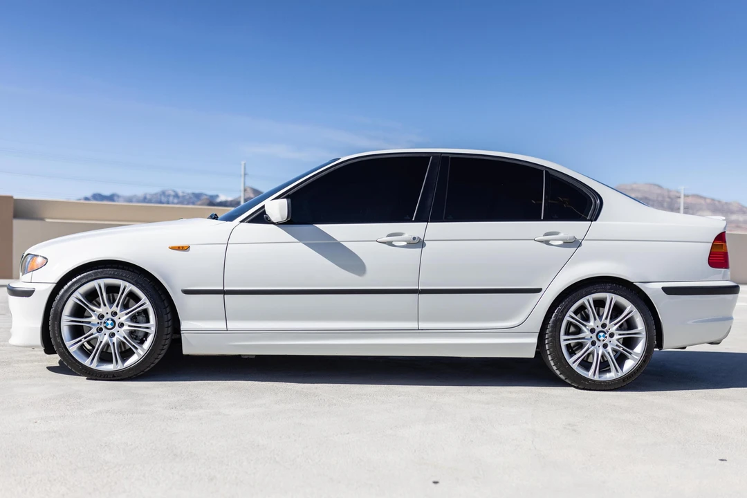 2003 BMW E46 330i & 330Ci - Image 3 of 31