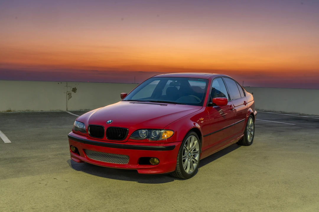 2003 BMW E46 330i & 330Ci - Image 9 of 31