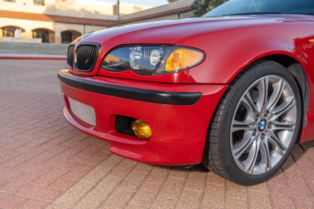 2003 BMW E46 330i & 330Ci - Image 28 of 31