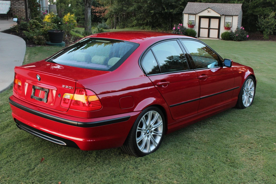 2003 BMW E46 330i & 330Ci - Image 11 of 31