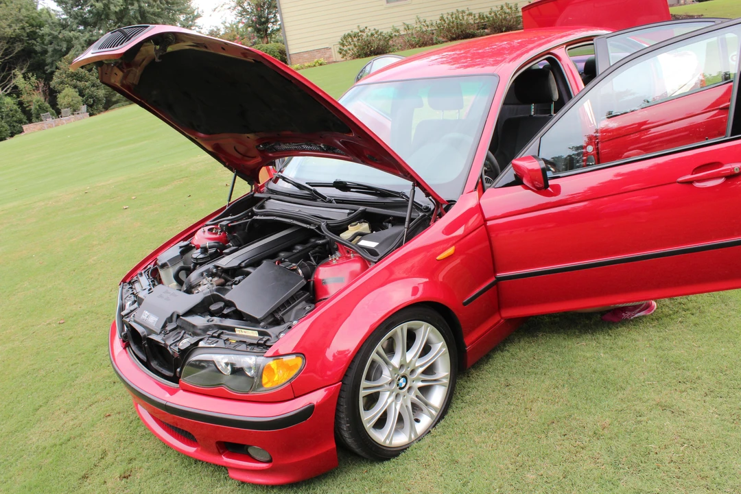 2003 BMW E46 330i & 330Ci - Image 26 of 31