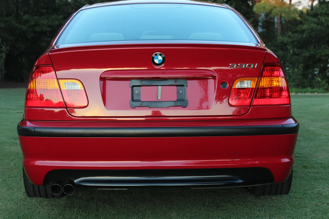 2003 BMW E46 330i & 330Ci - Image 9 of 31