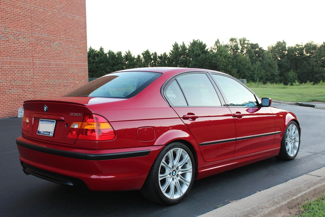 2003 BMW E46 330i & 330Ci - Image 12 of 31