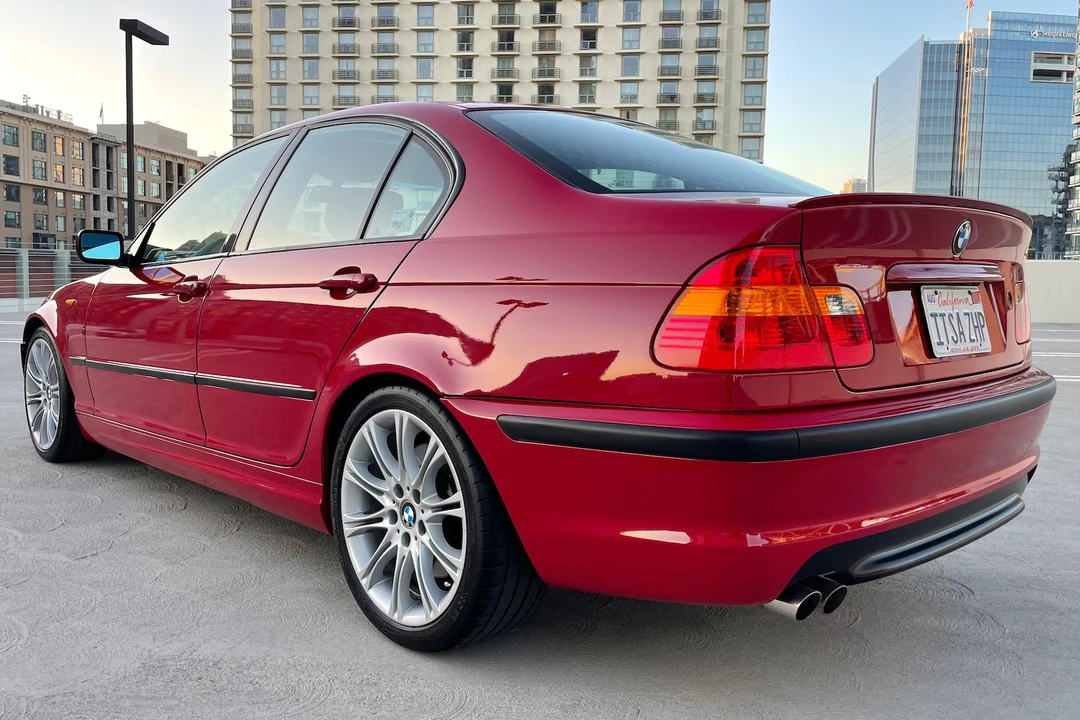2003 BMW E46 330i & 330Ci - Image 16 of 31