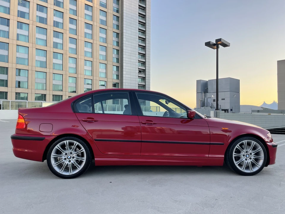 2003 BMW E46 330i & 330Ci - Image 24 of 31