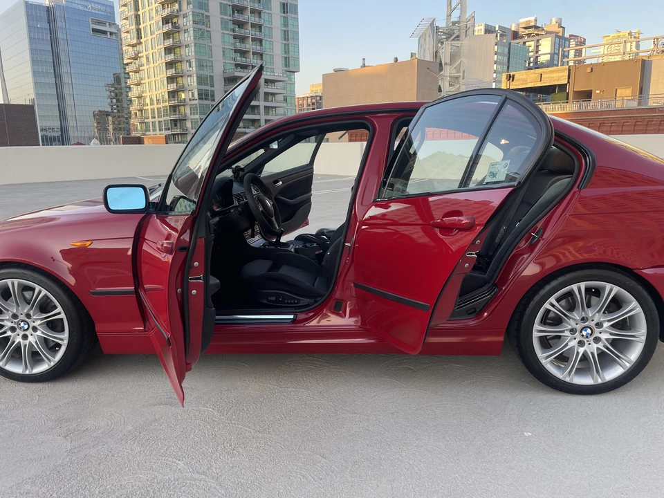2003 BMW E46 330i & 330Ci - Image 23 of 31