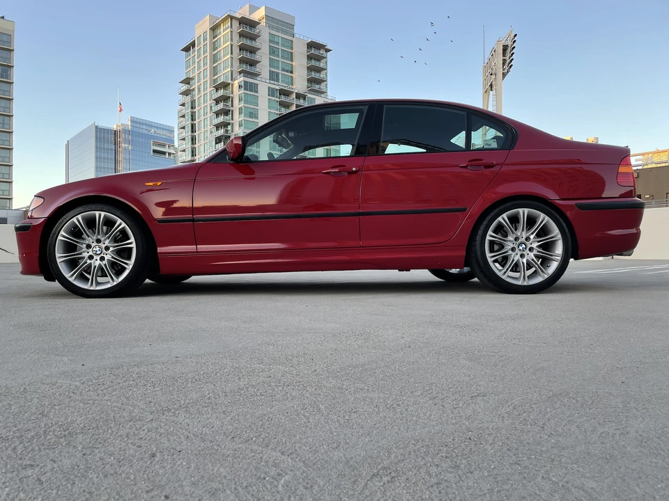 2003 BMW E46 330i & 330Ci - Image 12 of 31