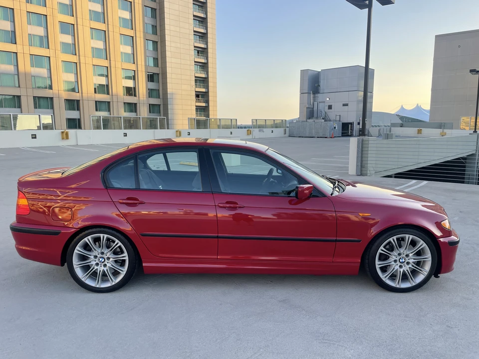 2003 BMW E46 330i & 330Ci - Image 19 of 31