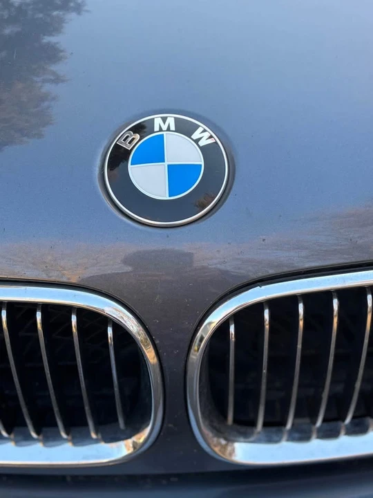 2003 BMW E46 330i & 330Ci - Image 6 of 7