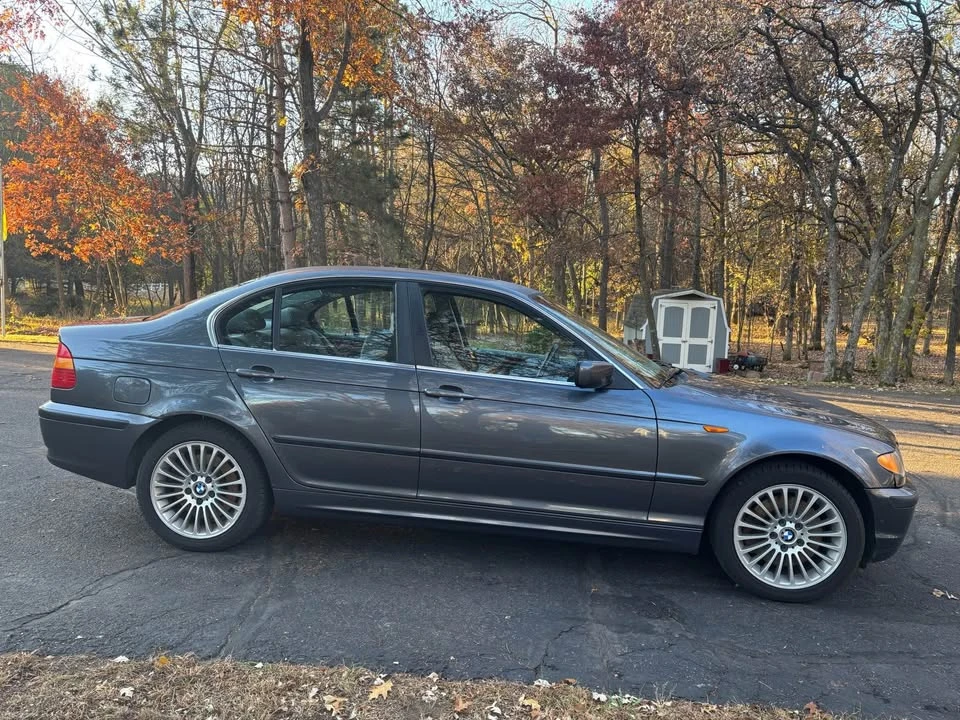 2003 BMW E46 330i & 330Ci - Image 2 of 7