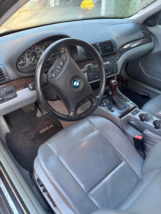 2003 BMW E46 330i & 330Ci - Image 3 of 7