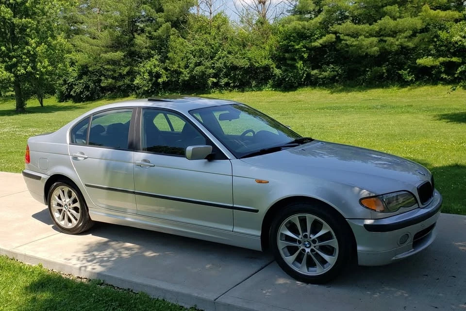 2003 BMW E46 330i & 330Ci - Image 2 of 21