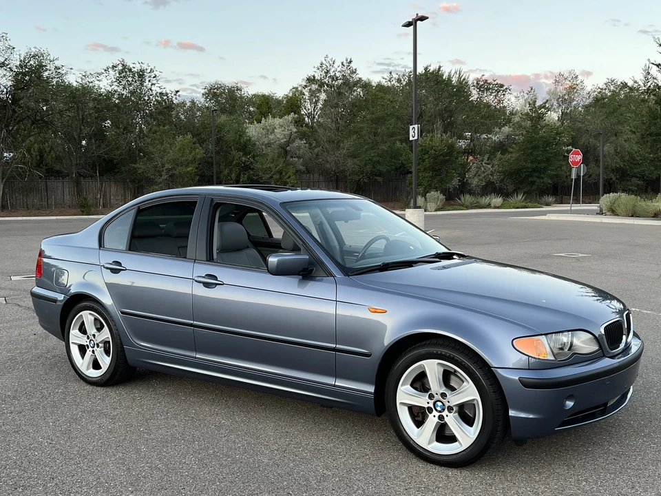 2003 BMW E46 330i & 330Ci - Image 28 of 31