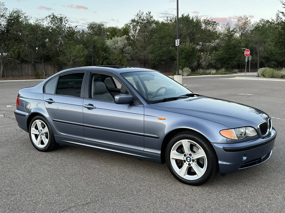 2003 BMW E46 330i & 330Ci - Image 27 of 31