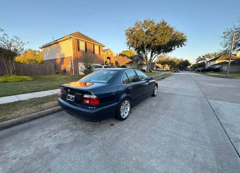 2003 BMW E39 5 Series - Image 2 of 3
