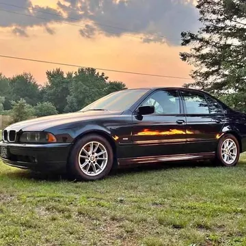 2003 BMW 525i Sedan