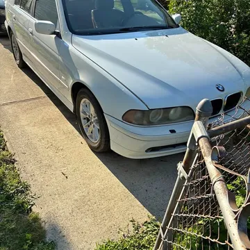 2003 BMW 5 Series 525i Sedan 4D