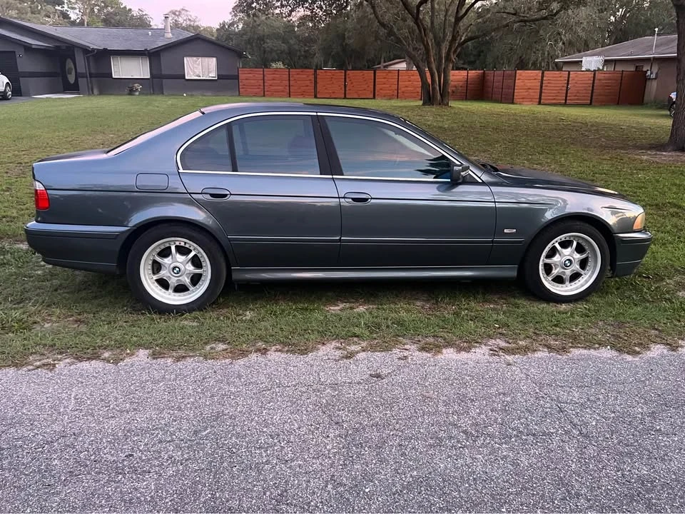 2003 BMW E39 5 Series - Image 2 of 5