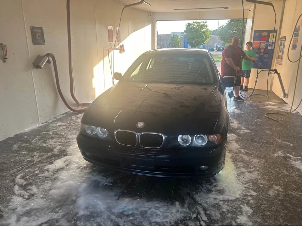 2003 BMW E39 5 Series - Image 2 of 9