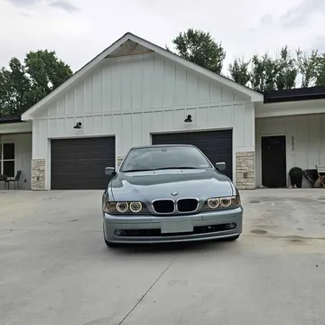 2003 BMW 530i Sedan