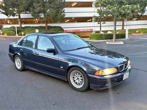 2003 BMW 5 Series 530i Sedan 4D