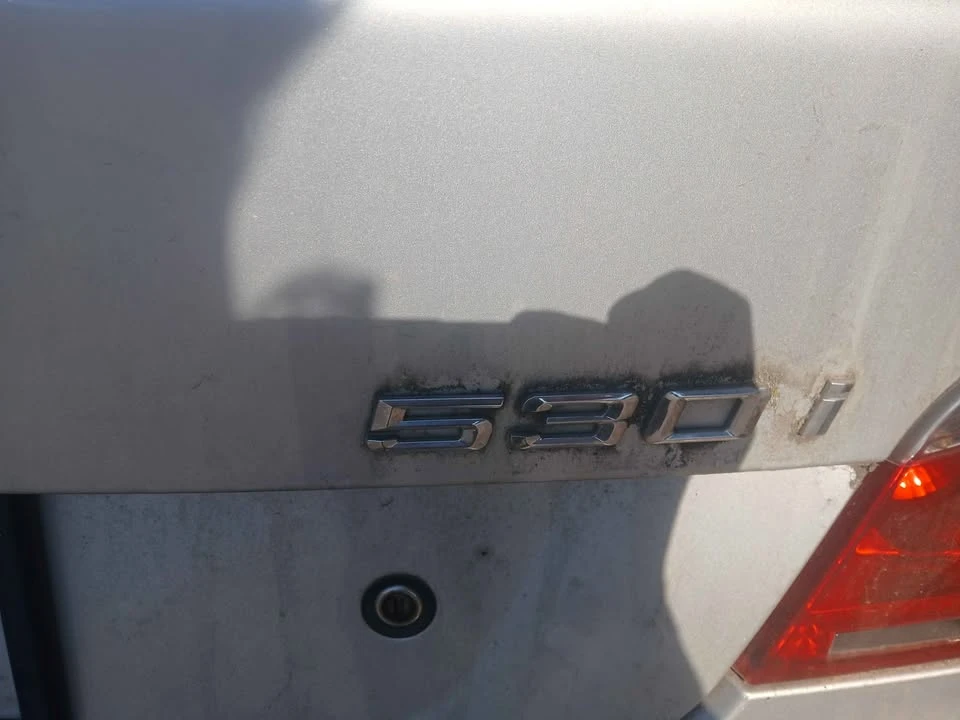 2003 BMW E39 5 Series - Image 2 of 2