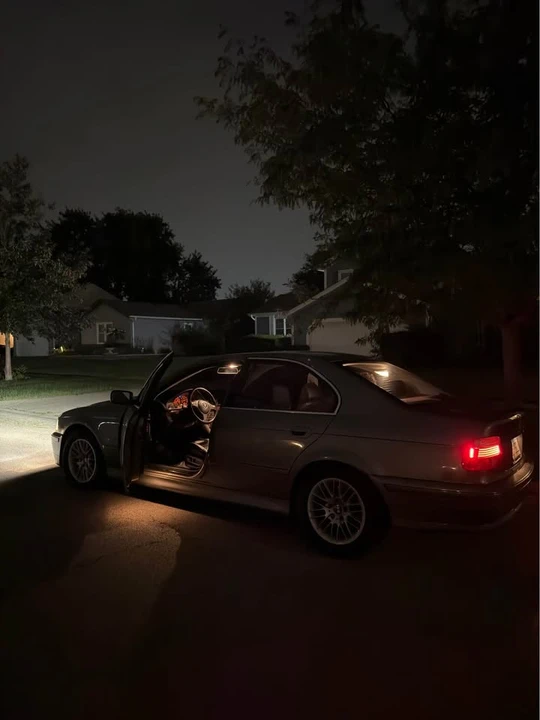 2003 BMW E39 5 Series - Image 3 of 7