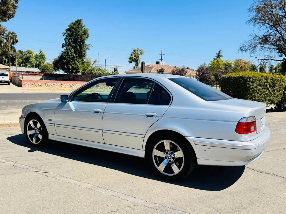 2003 BMW E39 5 Series - Image 2 of 5