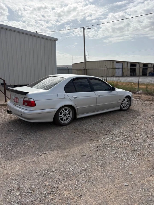 2003 BMW E39 5 Series - Image 3 of 4