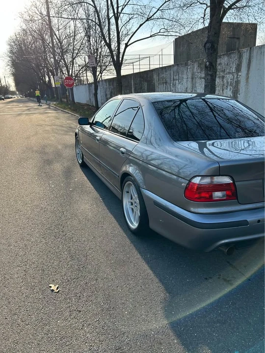 2003 BMW E39 540i - Image 4 of 17