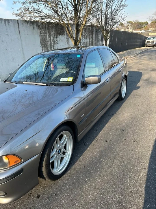 2003 BMW E39 540i - Image 2 of 17