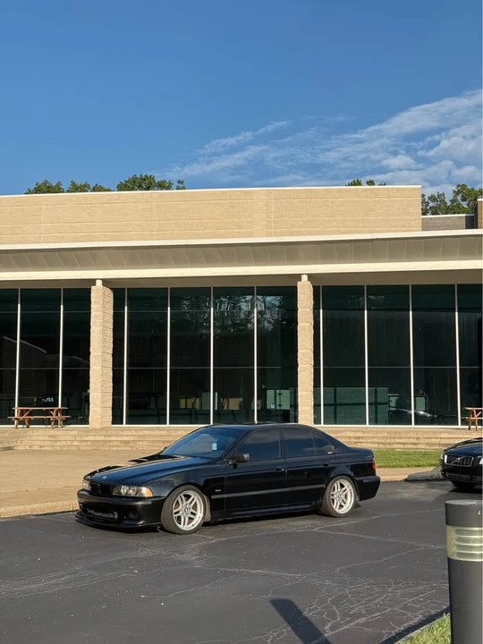 2003 BMW E39 540i - Image 3 of 11