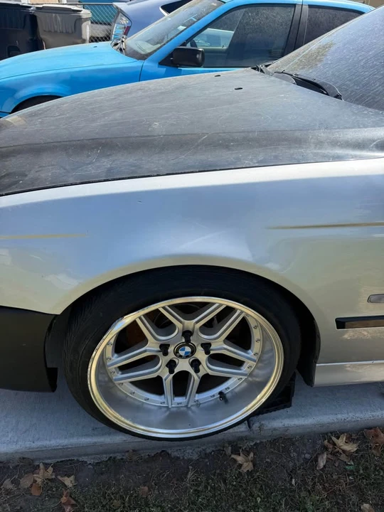 2003 BMW E39 540i - Image 10 of 20
