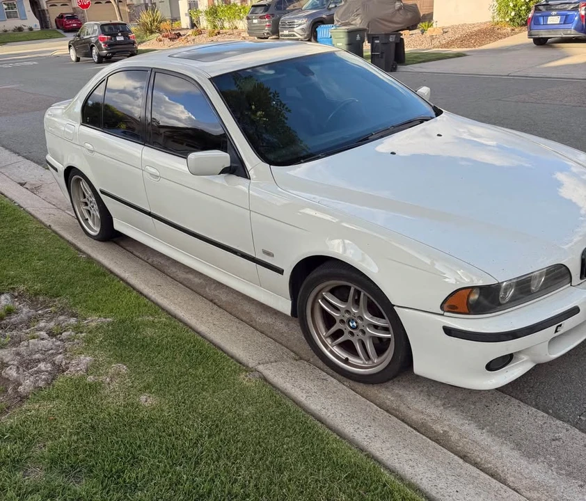 2003 BMW E39 540i - Image 6 of 11