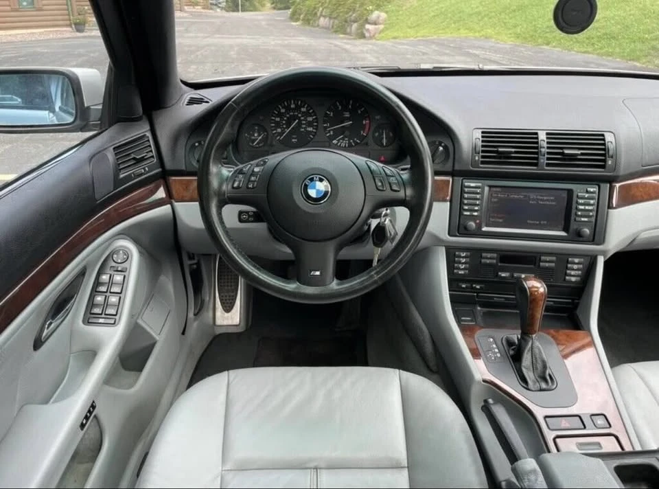 2003 BMW E39 540i - Image 4 of 18