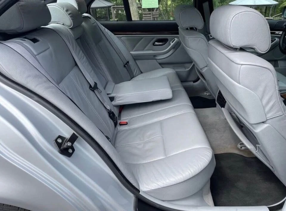 2003 BMW E39 540i - Image 5 of 18