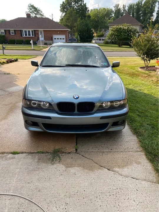 2003 BMW E39 540i - Image 2 of 19