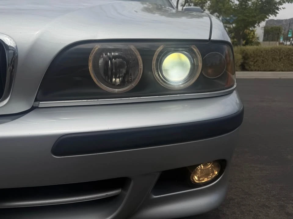 2003 BMW E39 540i - Image 10 of 20