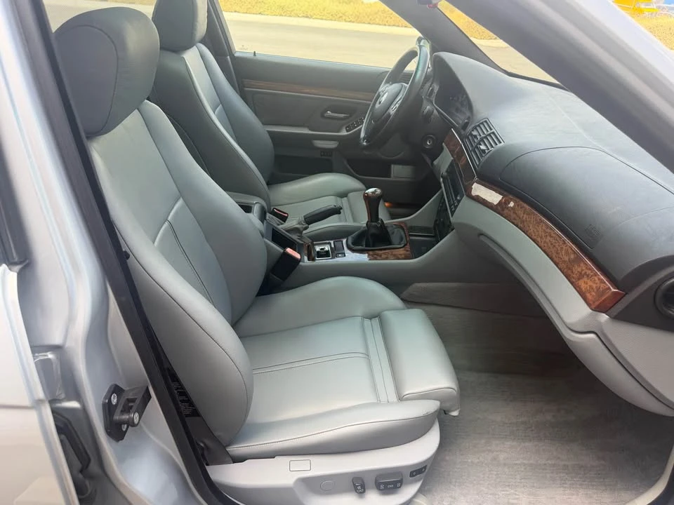 2003 BMW E39 540i - Image 14 of 20