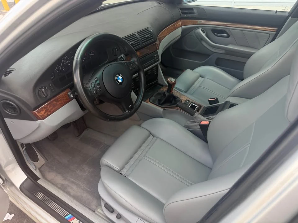 2003 BMW E39 540i - Image 12 of 20