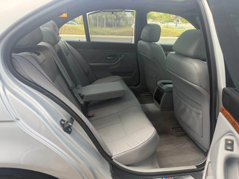 2003 BMW E39 540i - Image 18 of 20