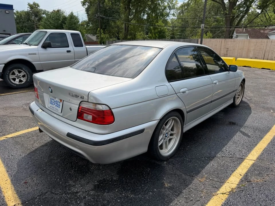 2003 BMW E39 540i - Image 4 of 6